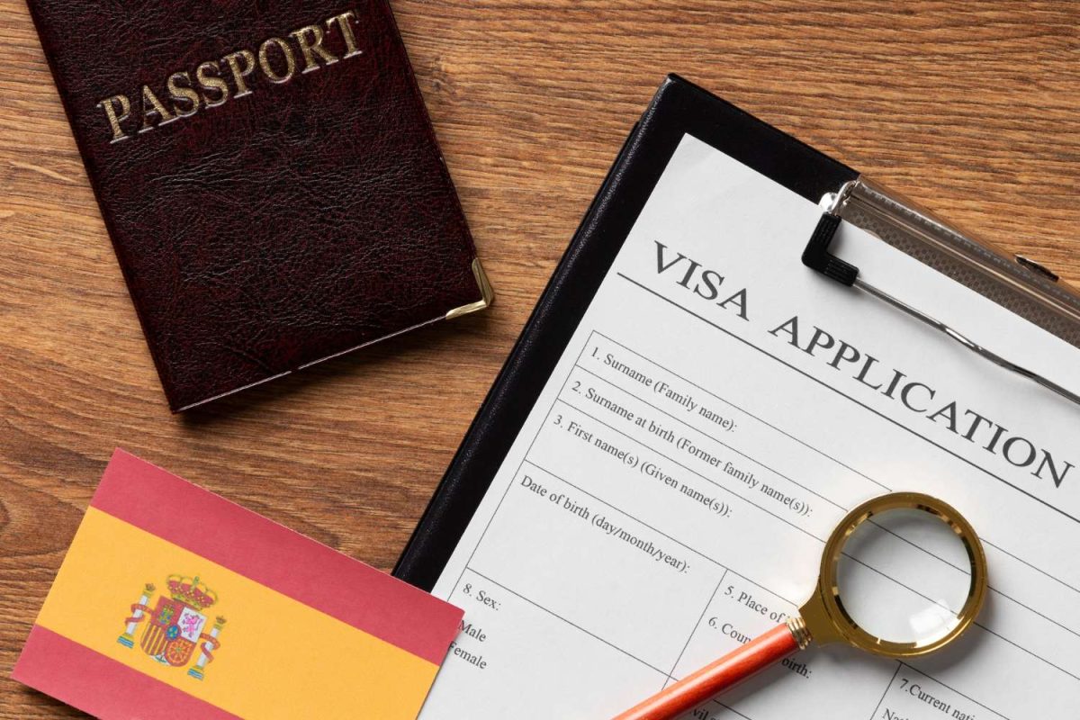 Los tipos de permiso de residencia en España dependen de cada caso en concreto y pueden ser temporales o de larga duración
